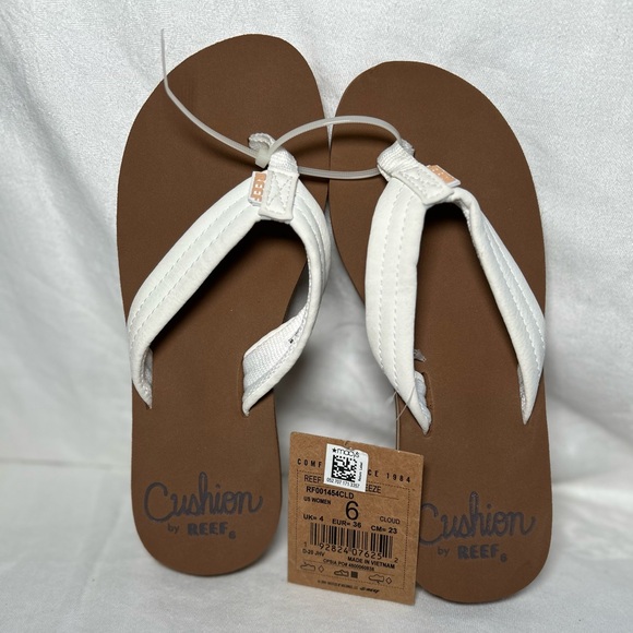 Reef Women's Cushion Breeze; NWT size 6 - Picture 1 of 6